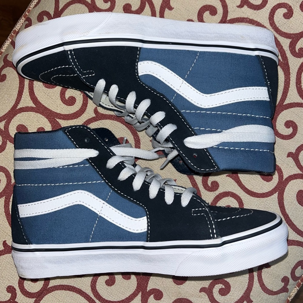 Unisex high top vans